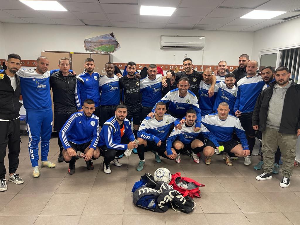 לזרוס חולון